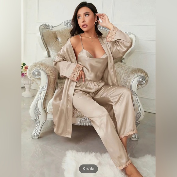 Cream/Khaki 3-piece Sets Silk Satin Cami Top & Pants With Robe Pajama Set - Picture 3 of 8